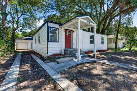 2221 E Home Park Circle, home for sale in Jacksonville 32207