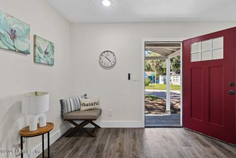 2221 E Home Park Circle, Jacksonville FL - photo 6 of 98