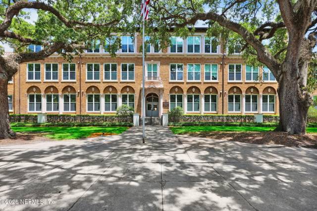 2525 COLLEGE Street #1305