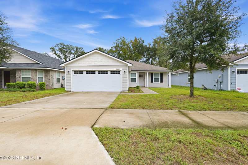 4 bedroom Single Family Residence at 7033 Camfield Landing Drive, Camfield Landing, Jacksonville — photo 1