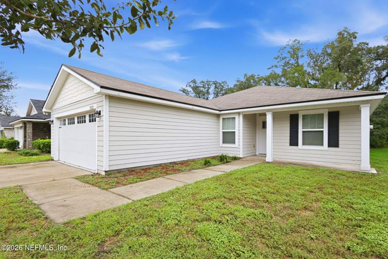 4 bedroom Single Family Residence at 7033 Camfield Landing Drive, Camfield Landing, Jacksonville — photo 4
