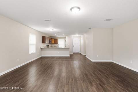7033 Camfield Landing Drive, Jacksonville FL - photo 9 of 45