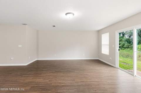 7033 Camfield Landing Drive, Jacksonville FL - photo 10 of 45