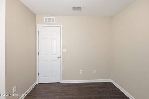 7033 Camfield Landing Drive, Jacksonville FL - photo 24 of 45