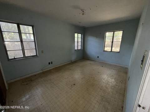 4351 Timuquana Road, Jacksonville FL - photo 7 of 21