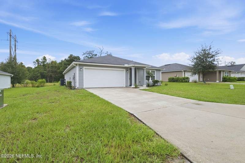 4 bedroom Single Family Residence at 8700 Kaye Lane, Kayes Hideaway, Jacksonville — photo 3