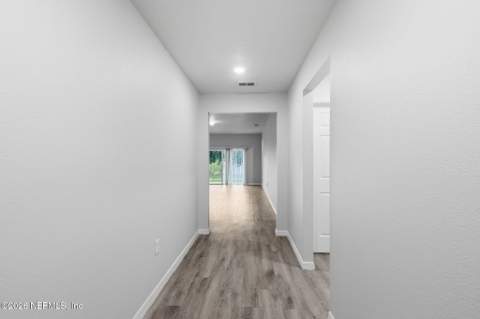 8700 Kaye Lane, Jacksonville FL - photo 6 of 53