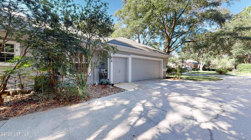3 bedroom Single Family Residence at 3647 Royal Troon Court, Magnolia Point Golf, Green Cove Springs — photo 4