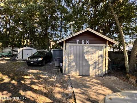 145 Long Branch Boulevard, Jacksonville FL - photo 19 of 23