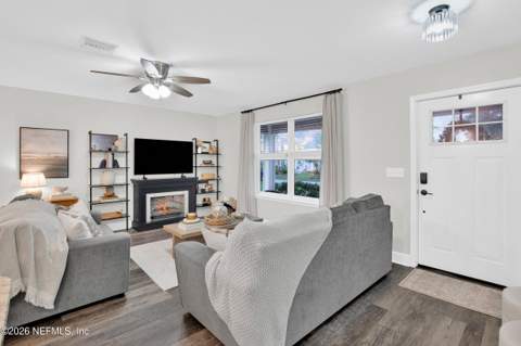 163 Lake Margo Drive, Satsuma FL - photo 12 of 47