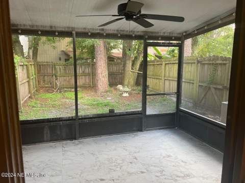 4416 Windergate Court, Jacksonville FL - photo 10 of 20