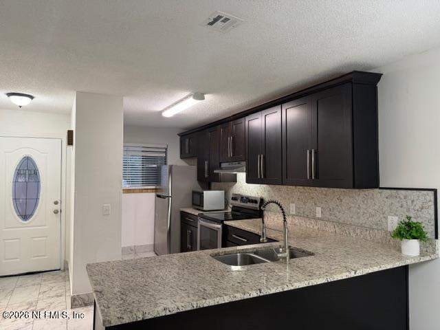 2 bedroom Townhouse at 4416 Windergate Court, Townhomes Of Windermere, Jacksonville — photo 3