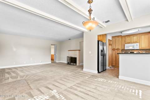 3434 Blanding Boulevard #201, Jacksonville FL - photo 14 of 35