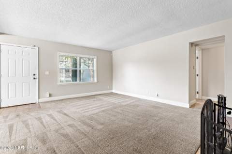 3434 Blanding Boulevard #201, Jacksonville FL - photo 18 of 35