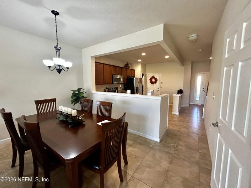 3 bedroom Townhouse at 6860 Roundleaf Drive, Greenbrier At Bartram Park, Jacksonville — photo 5