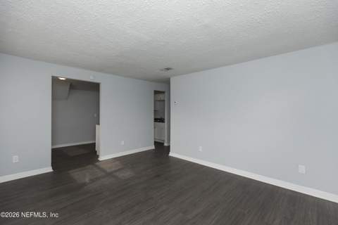2661 W 25th Street, Jacksonville FL - photo 6 of 35