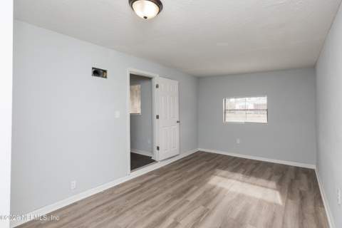 2661 W 25th Street, Jacksonville FL - photo 10 of 35
