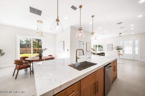 885 Bonita Road, Atlantic Beach FL - photo 7 of 52