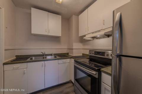 1162 W 13th Street, Jacksonville FL - photo 8 of 21