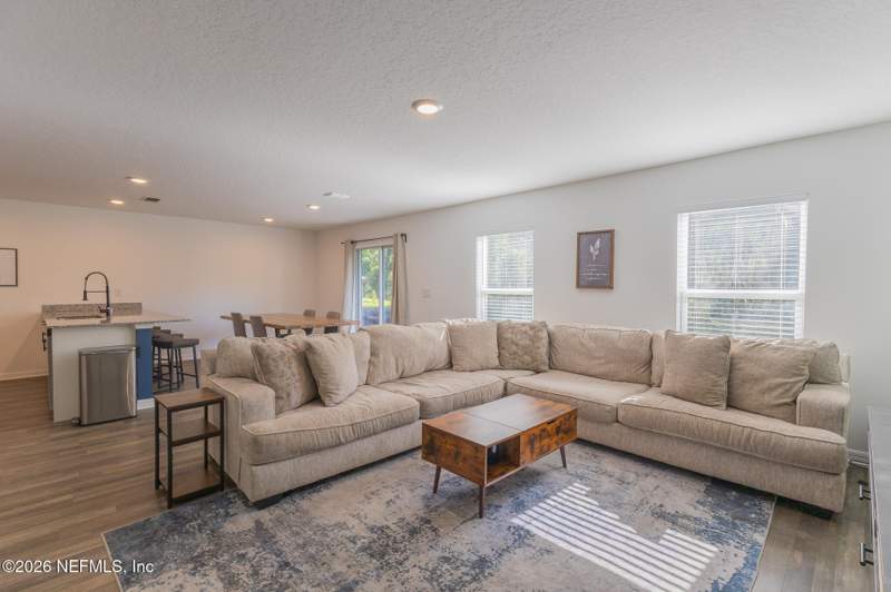 4 bedroom Single Family Residence at 134 Live Oak Loop, Live Oak Golf&cc, Crescent City — photo 3