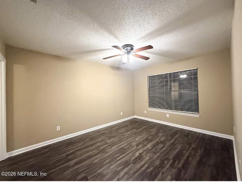 2 bedroom Townhouse at 5520 Community Oaks Court, Community Oaks, Jacksonville — photo 5