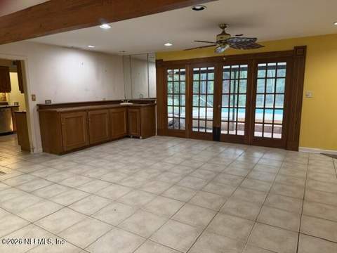 10125 Scott Mill Road, Jacksonville FL - photo 9 of 70