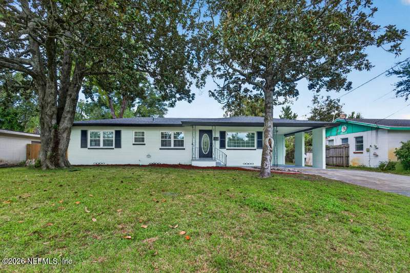 4 bedroom Single Family Residence at 6317 Graves Street, Cedar Hill Estates, Jacksonville — photo 4