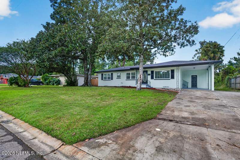 4 bedroom Single Family Residence at 6317 Graves Street, Cedar Hill Estates, Jacksonville — photo 5