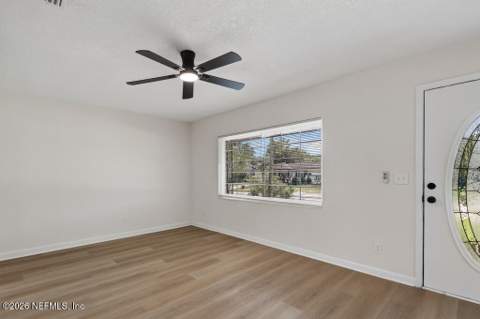 6317 Graves Street, Jacksonville FL - photo 15 of 54