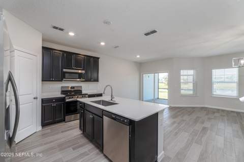10363 Alder Creek Lane, Jacksonville FL - photo 11 of 33