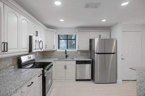 2668 Sunrise Village Drive #B, Orange Park FL - photo 13 of 35