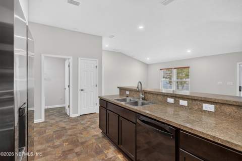 4742 Creek Bluff Lane, Middleburg FL - photo 10 of 43