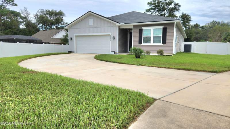 4 bedroom Single Family Residence at 2995 Farmall Drive, Seasons at Scarlett Oaks, Jacksonville — photo 4