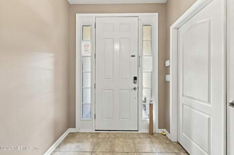 12313 Rouen Cove Drive, Jacksonville FL - photo 8 of 30