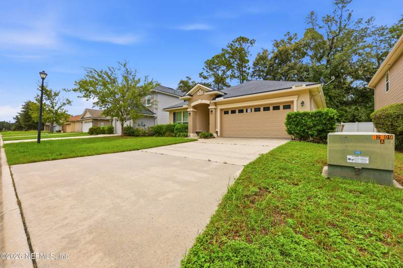 4 bedroom Single Family Residence at 12313 Rouen Cove Drive, Rouen Cove, Jacksonville — photo 4