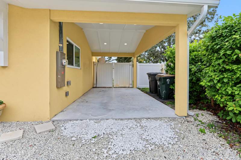 2 bedroom Single Family Residence at 730 Redfin Drive, Royal Palms, Atlantic Beach — photo 4