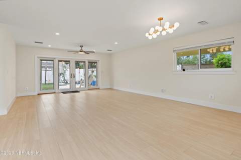 730 Redfin Drive, Atlantic Beach FL - photo 7 of 48
