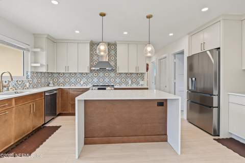 730 Redfin Drive, Atlantic Beach FL - photo 13 of 48
