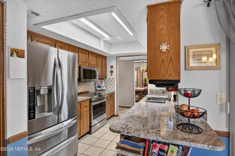 8565 Echoridge Court, Jacksonville FL - photo 11 of 40