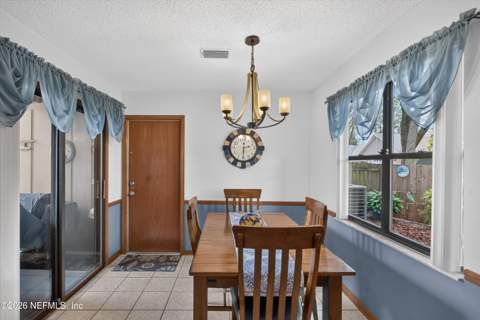 8565 Echoridge Court, Jacksonville FL - photo 15 of 40