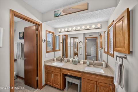 8565 Echoridge Court, Jacksonville FL - photo 21 of 40