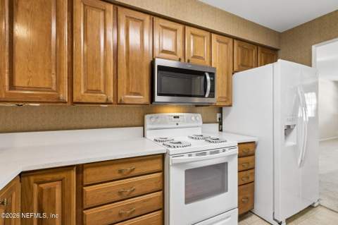4242 Ortega Boulevard #18, Jacksonville FL - photo 17 of 30