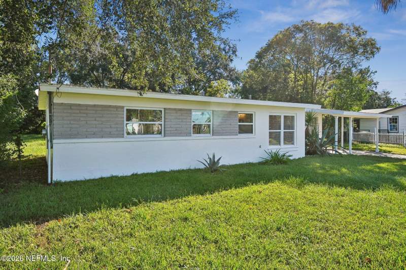 3 bedroom Single Family Residence at 1827 Fiji Court, Sandalwood, Jacksonville — photo 3