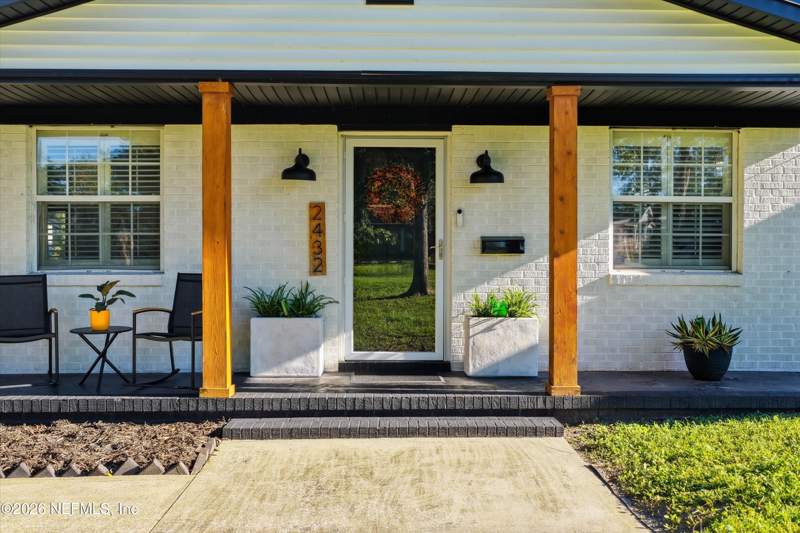 3 bedroom Single Family Residence at 2432 Cedar Shores Circle, Cedar Shores, Jacksonville — photo 3