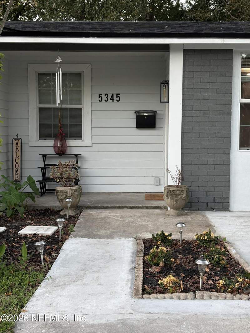 3 bedroom Single Family Residence at 5345 Woodcrest Road, Hillcrest, Jacksonville — photo 3