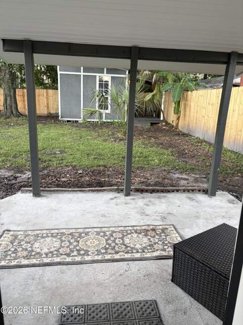 5345 Woodcrest Road, Jacksonville FL - photo 14 of 35