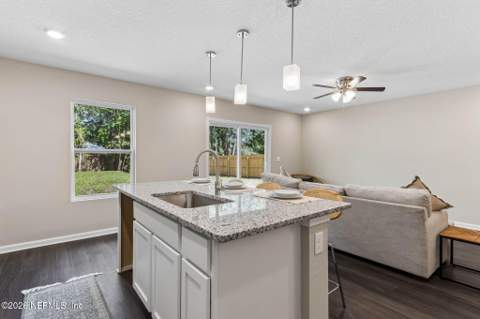 8609 Vining Street, Jacksonville FL - photo 18 of 34