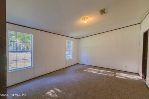 4107 Silver Lake Drive, Palatka FL - photo 16 of 41