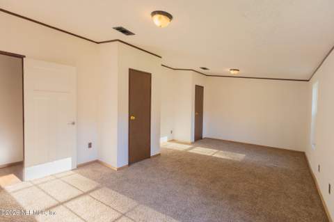 4107 Silver Lake Drive, Palatka FL - photo 9 of 41