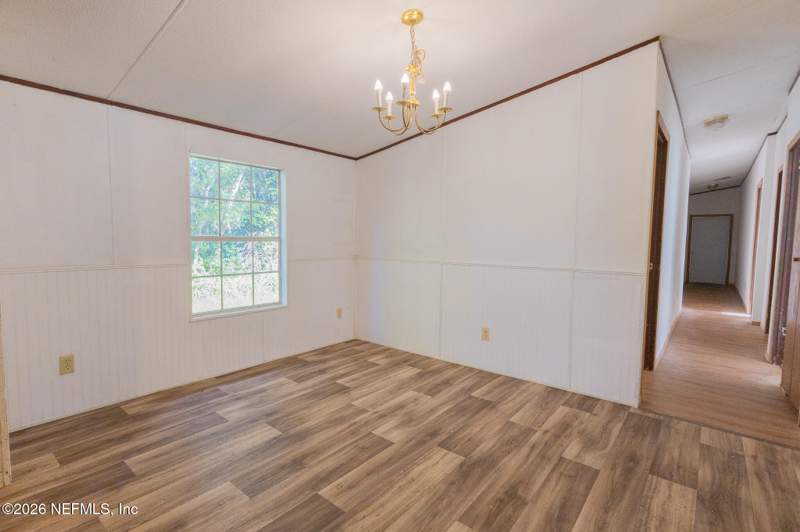 5 bedroom Single Family Residence at 4107 Silver Lake Drive, Palatka, Palatka — photo 5